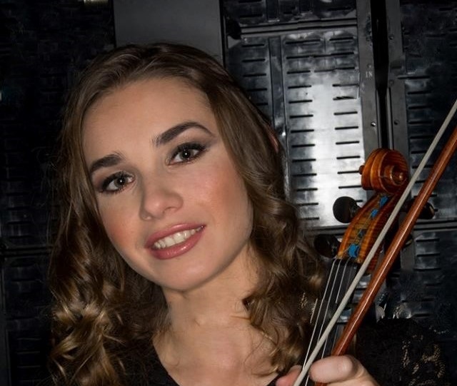 La violinista Kameliya