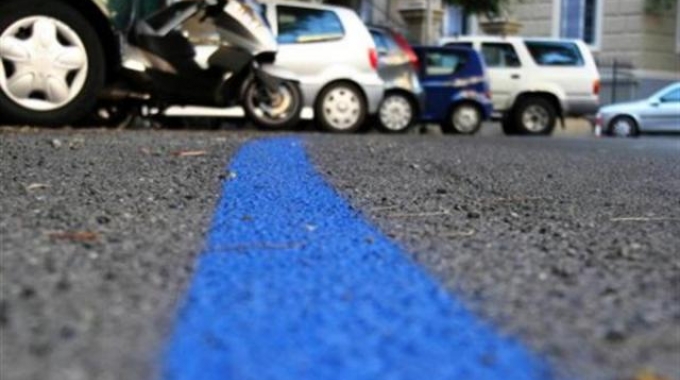 strisce blu parcheggi